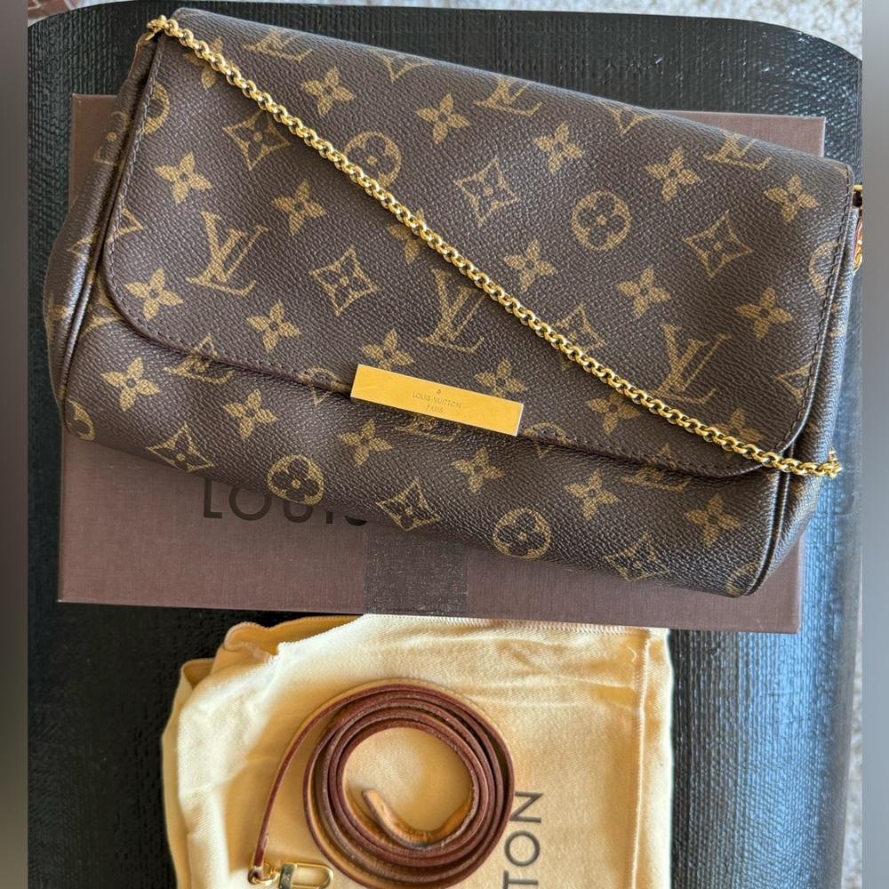 Preowned ⭐️ AUTHENTIC ⭐️ Louis Vuitton Monogram Favorite MM